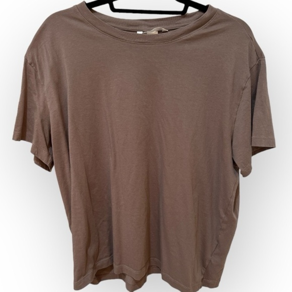 NWOT Brown H&M T-shirt Size XL